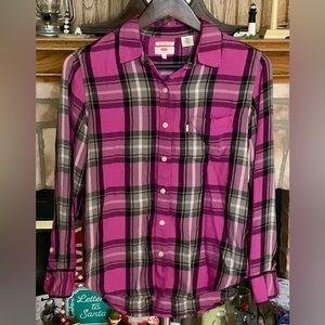 🤩3/$10 Women’s Levi’s Boyfriend Fit Button Down Shirt Pink Plaid